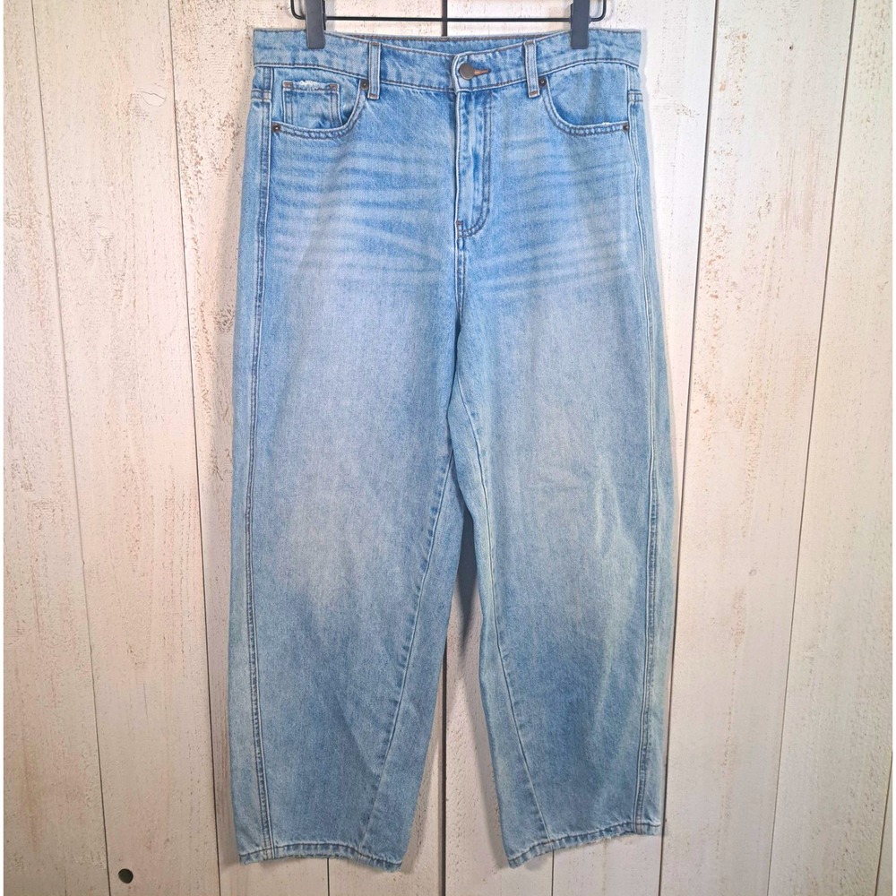 MIOU MUSE Scandi-Chic Utility Style Light Wash High Rise Barrel Jeans Women's M